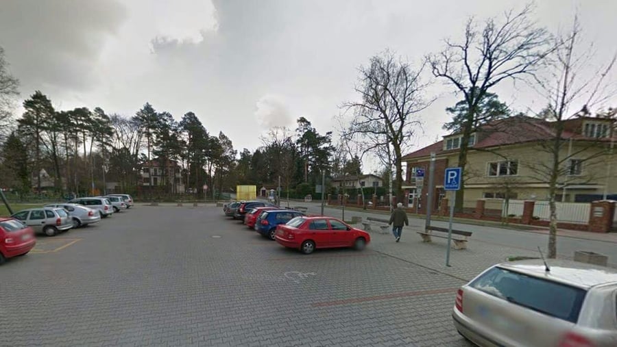 Parkoviště základní škola