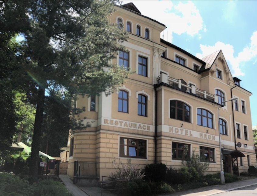 Hotel Hron