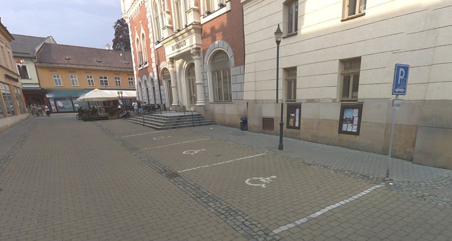 Parkoviště
