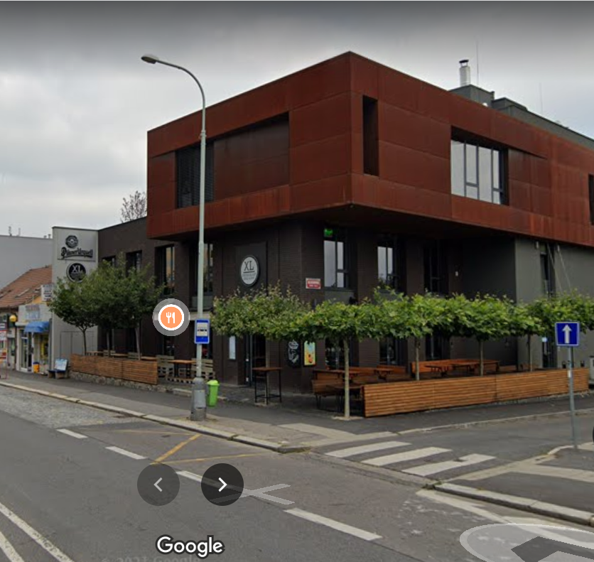 XL RESTAURANT GRILL & BAR