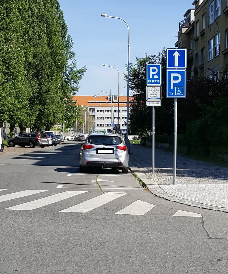 Vyhrazené parkovací místo