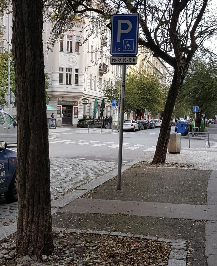 Vyhrazené parkovací místo