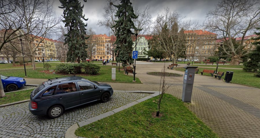 Bezbariérové parkovací místo