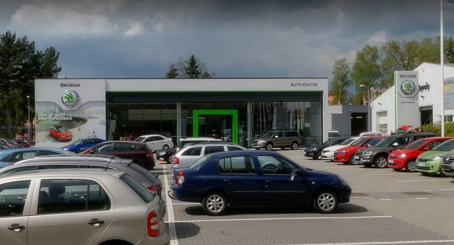 AUTO KOUTEK s r.o.