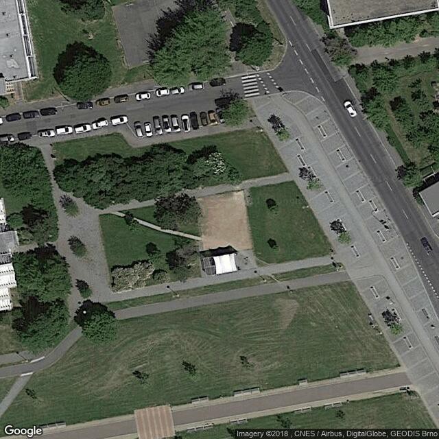 Háje - Centrální park (severní hřiště)