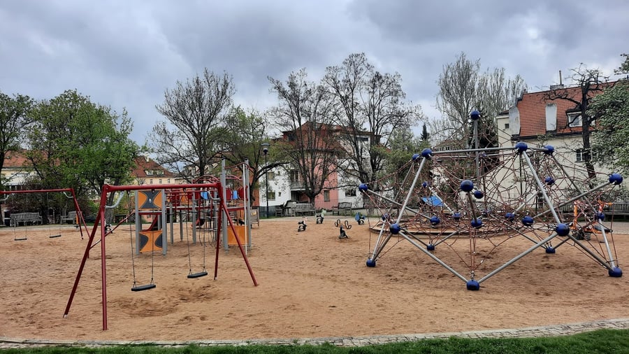 Dětské hřiště Petřín