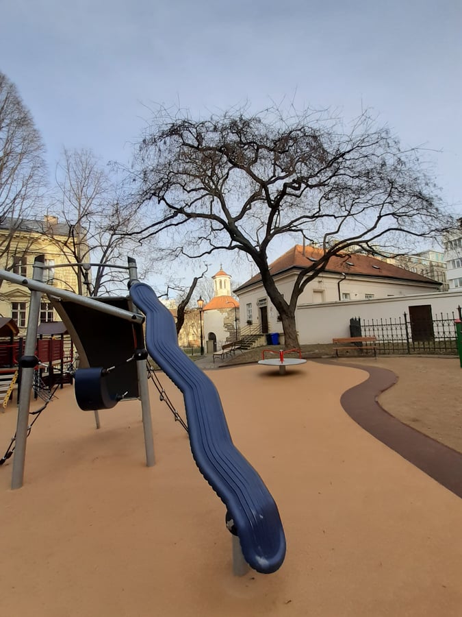 Dětské hřiště Na Rybníčku