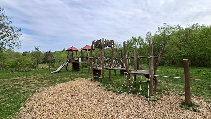 Hřiště u 50. rovnoběžky