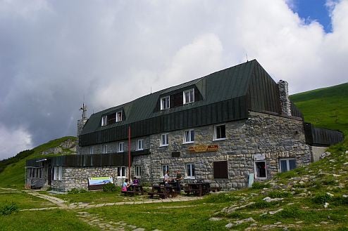 Chata M.R.Štefánika pod Ďumbierom