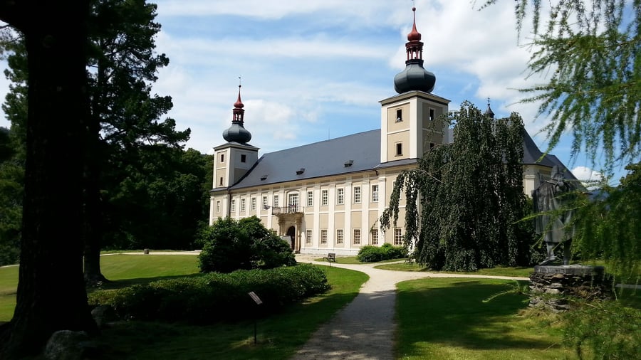 Zámek Loučná nad Desnou