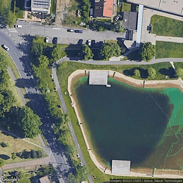 Koupaliště Lhotka