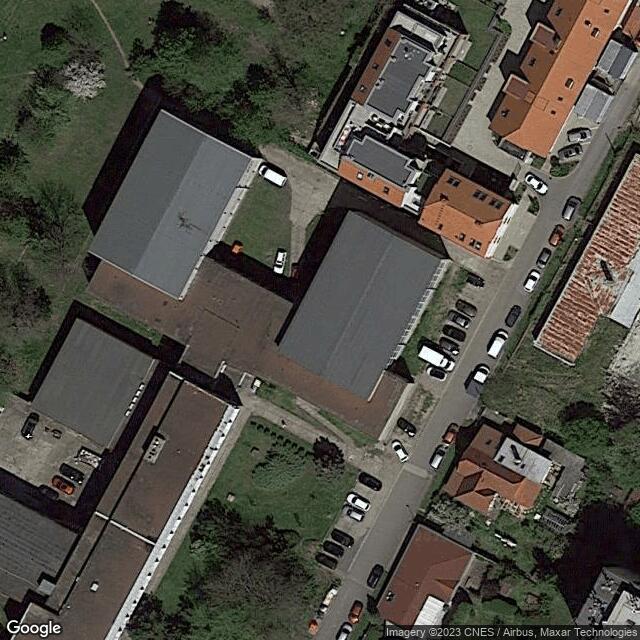 Univerzitní plavecký bazén PF UK