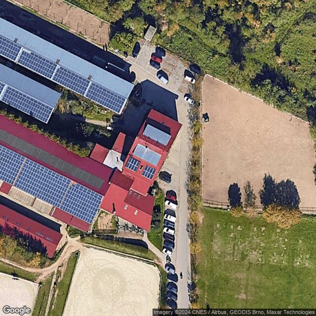Jezdecký areál a hotel Panská lícha