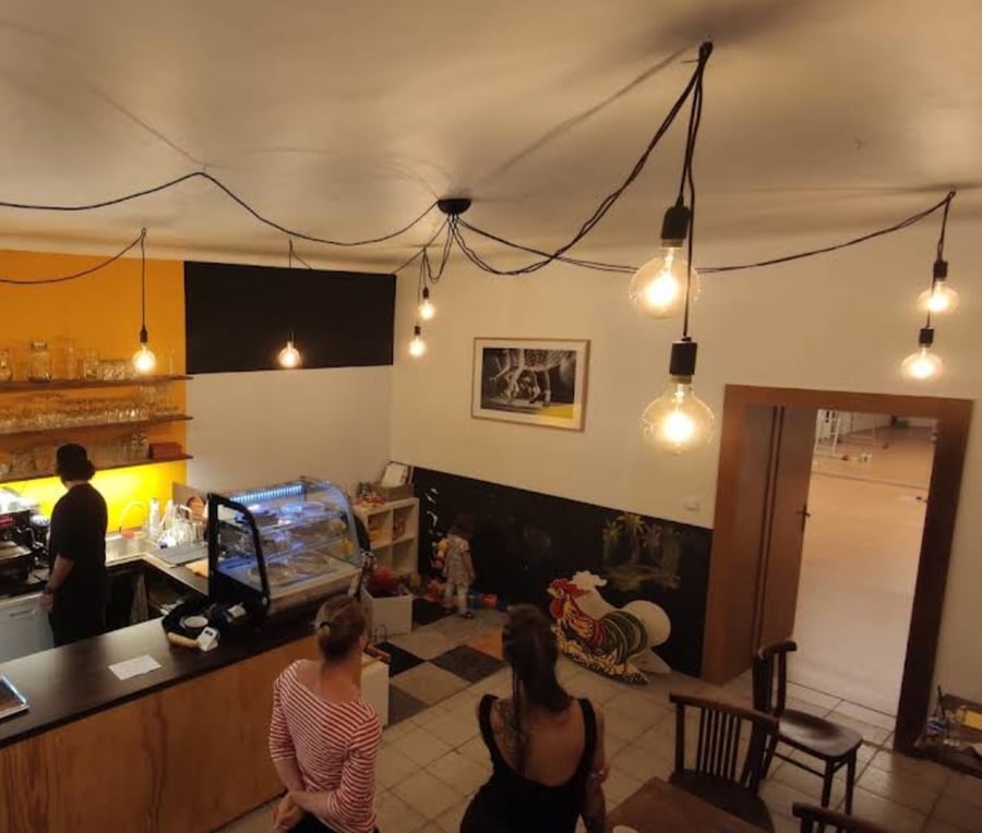 Dance Café
