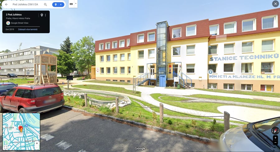 Hřiště před DDM Stanice techniků