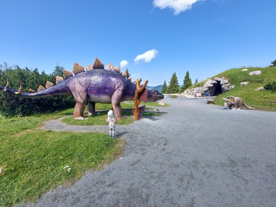 Dinopark s vodními prvky