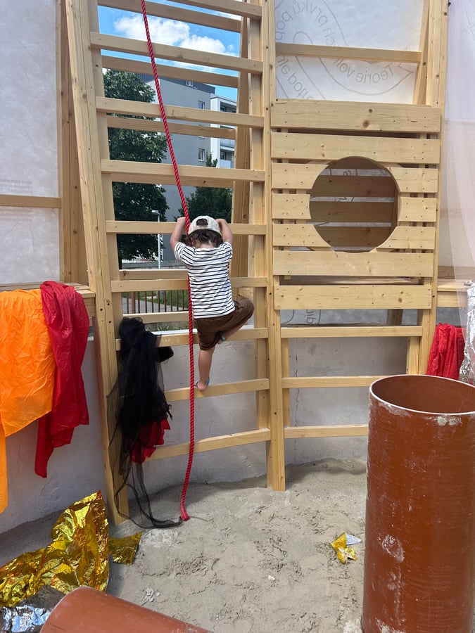 Nami play pavilion