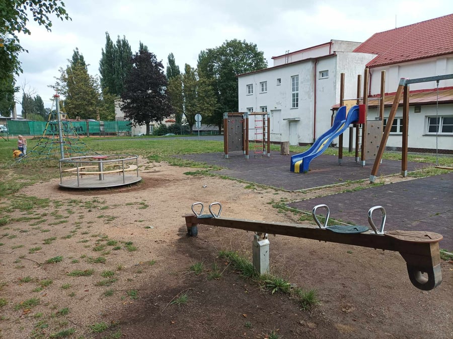 hřiště za Sokolovnou Toužim