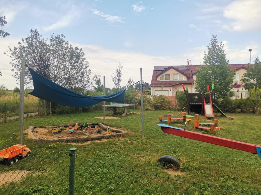 Dětské hřiště a venkovní posilovna