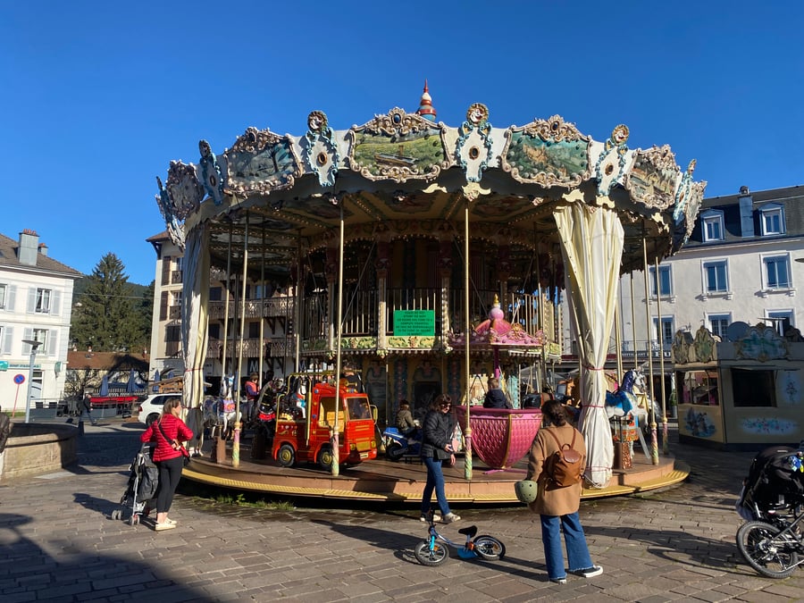Carousel Galopard Géromois (Manège d'antan)