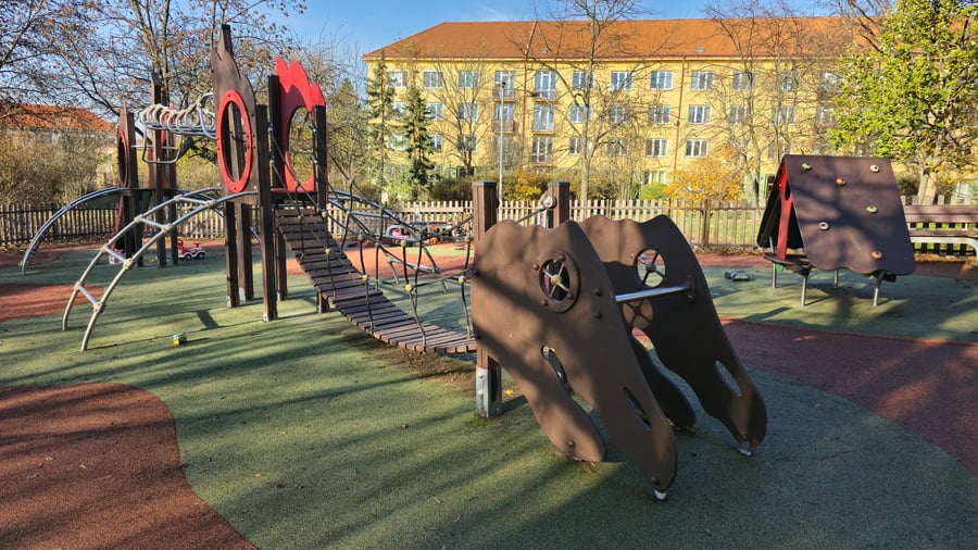 Veřejné dětské hřiště