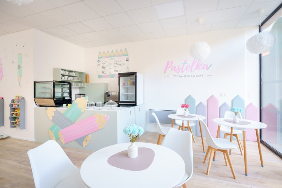 Pastelka - dětská herna & café