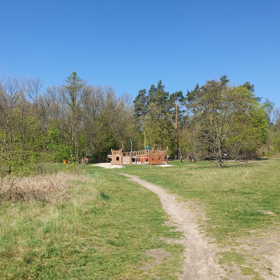 Dětské hřiště loď