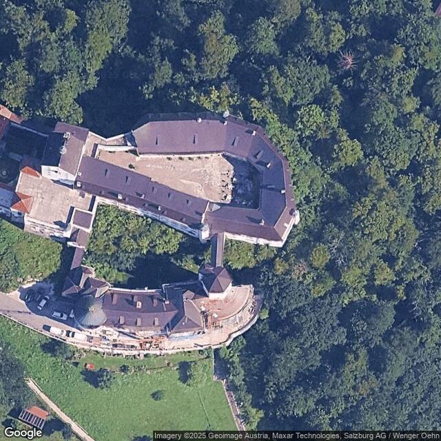 Aschau, Falknerei Burg Hohenaschau
