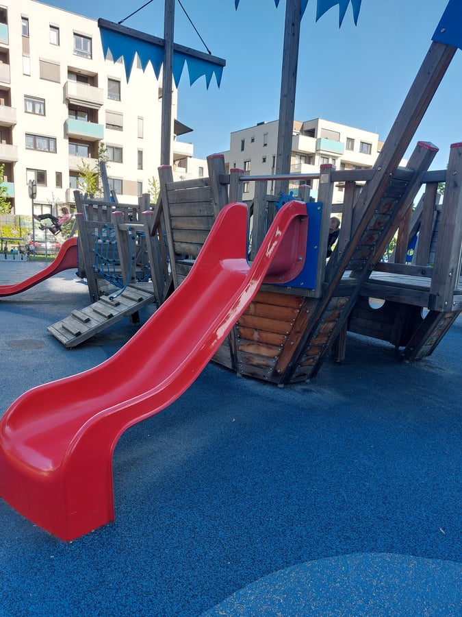 Dětské hřiště Waltariho 
