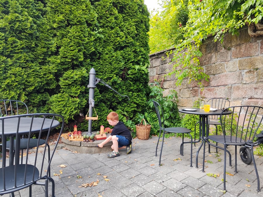 Kafé pod vinicí