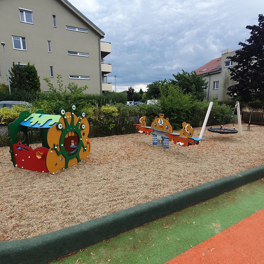 Dětské hřiště U Lipové aleje