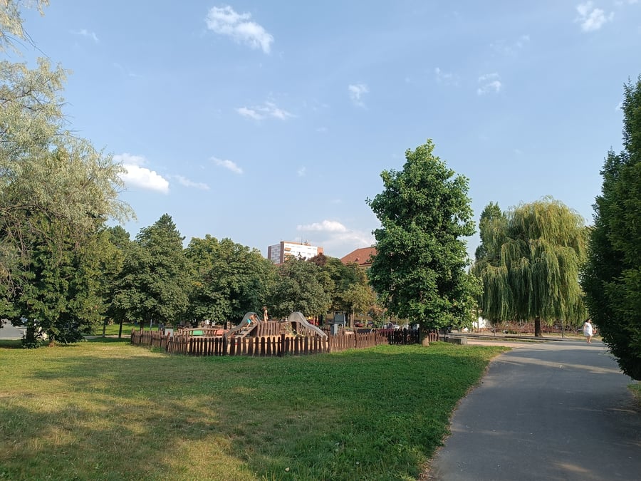 Dětské hřiště Chrpová - Malinová 