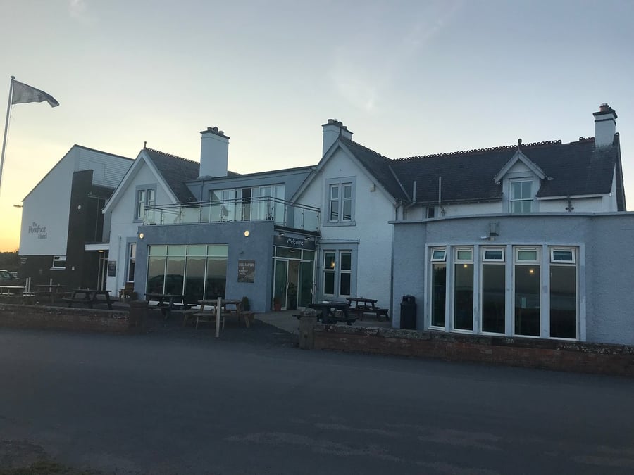 Del Amitri Restaurant at the Powfoot Hotel
