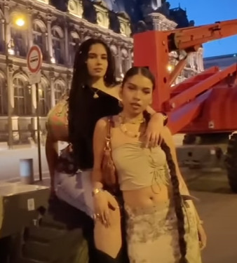 luna (fille eric judor) et gaia
