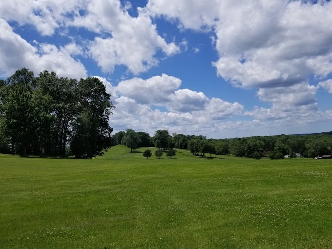 Lucky Hills Golf Course