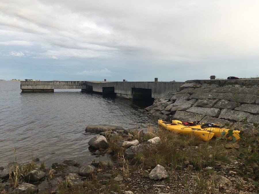 Kayak to Sommarö Laavu