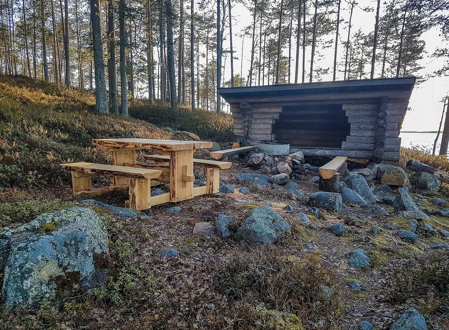 Pihkurinsaaren laavu