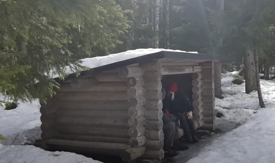 Iso-Kypärän laavu