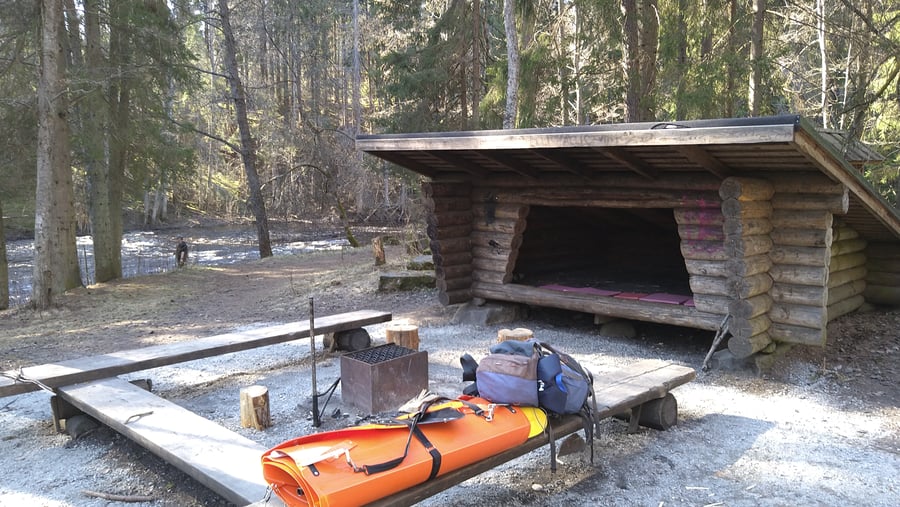 Pitkälänkoski laavu
