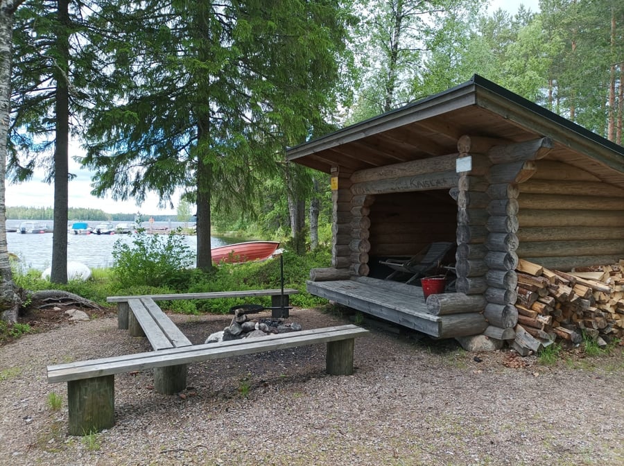 Aktiivirannan laavu