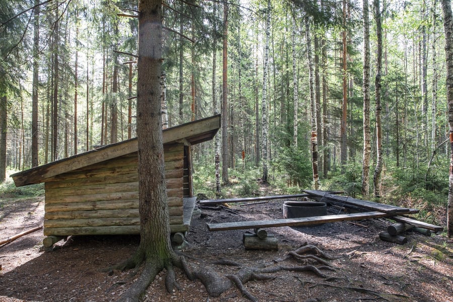Karhuvuoren laavu