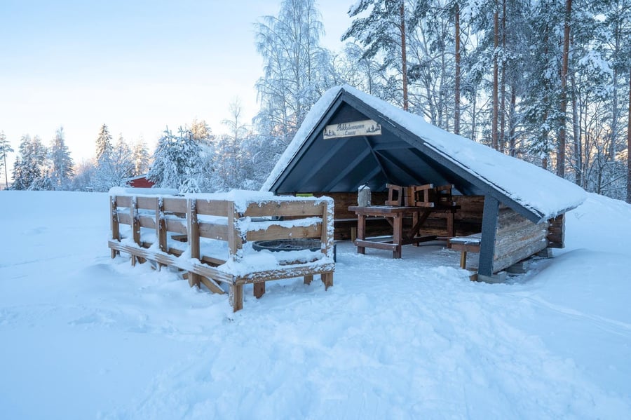 Paikkalanvuoren laavu
