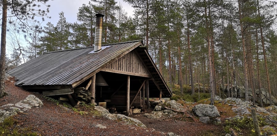 Ammeskallion laavu ja näkötorni