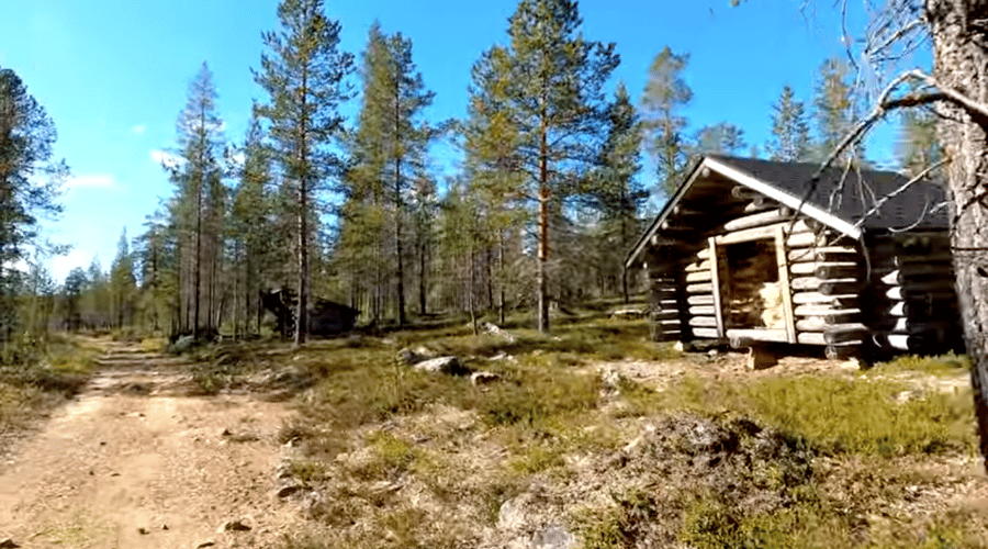 Anterin pyöräparkki laavu