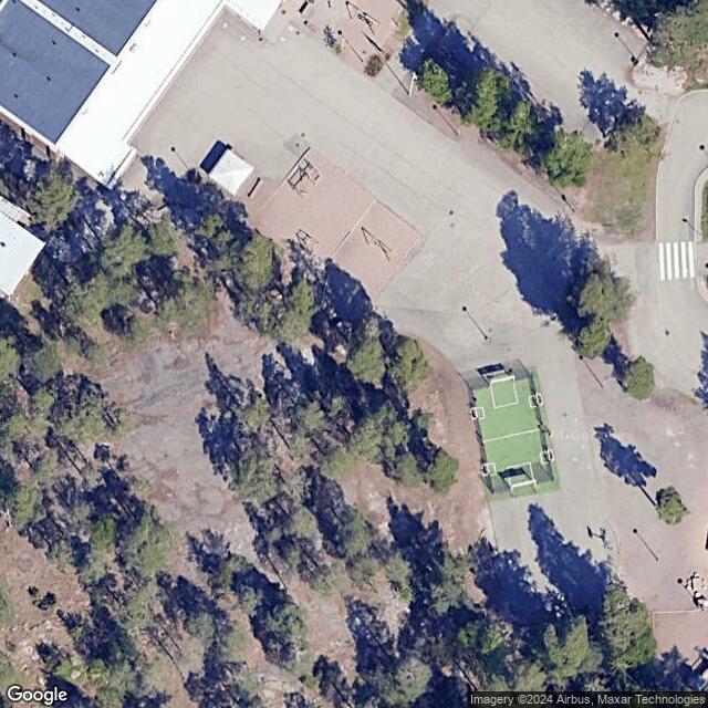 Taavinkylän koulun frisbeegolfrata