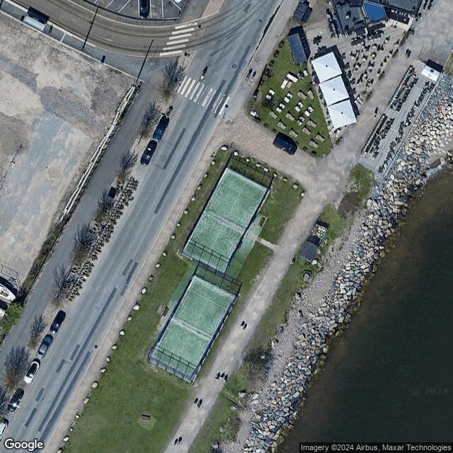 PadelCenter Hernesaari / Padelkentät