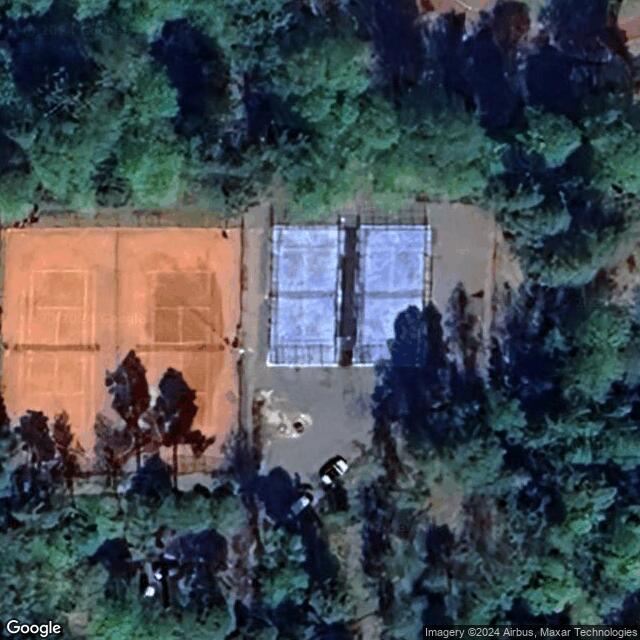 Fiskarsin Tenniskerhon padelkentät