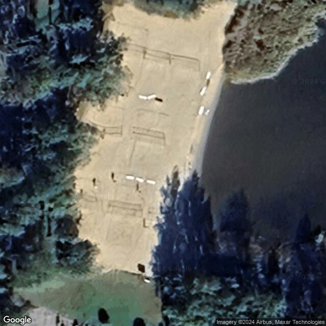 Paratiisisaaren beachvolleykenttä 2