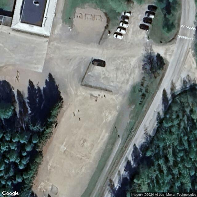 Asemanpellon koulun luistelukenttä