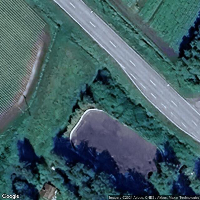 Hillilän ent. koulun kaukalo